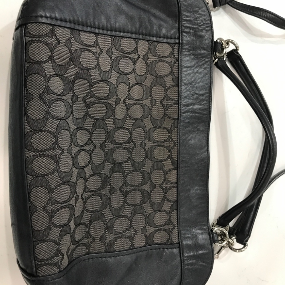 Coach Purse - Picture 3 of 8